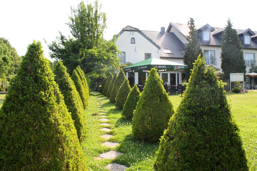 Hotel Und Restaurant Eurohof Duisburg Buitenkant foto